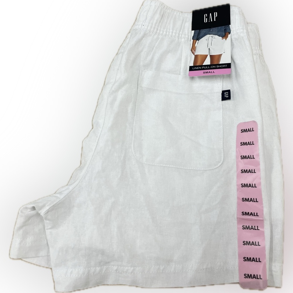 Gap || white linen pull-on shorts with pockets